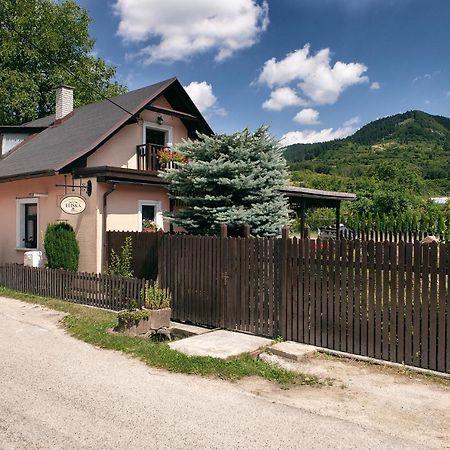 Villa Prázdninový dom Eliška*** Rajecka Lesna Esterno foto