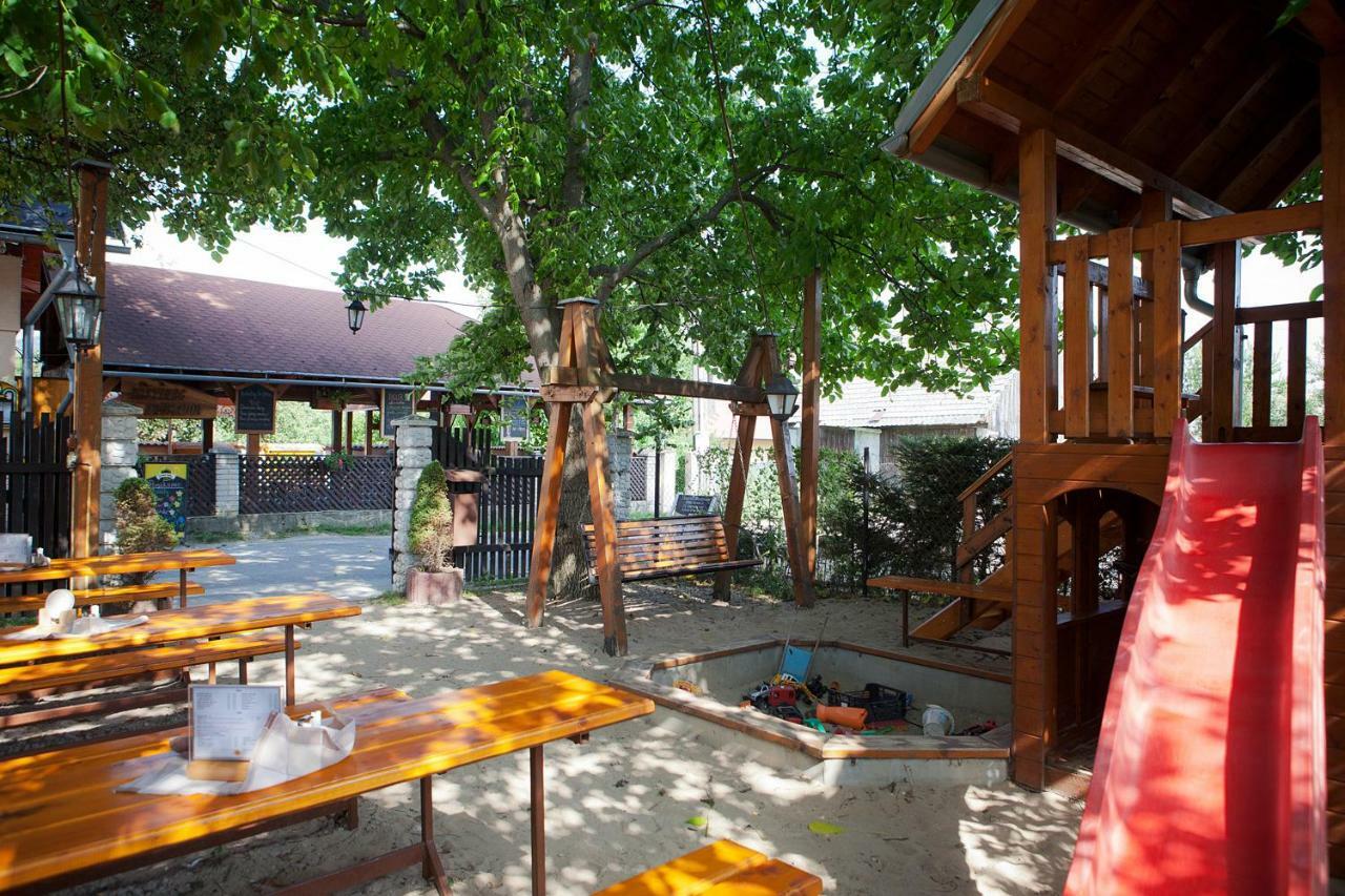 Villa Prázdninový dom Eliška*** Rajecka Lesna Esterno foto